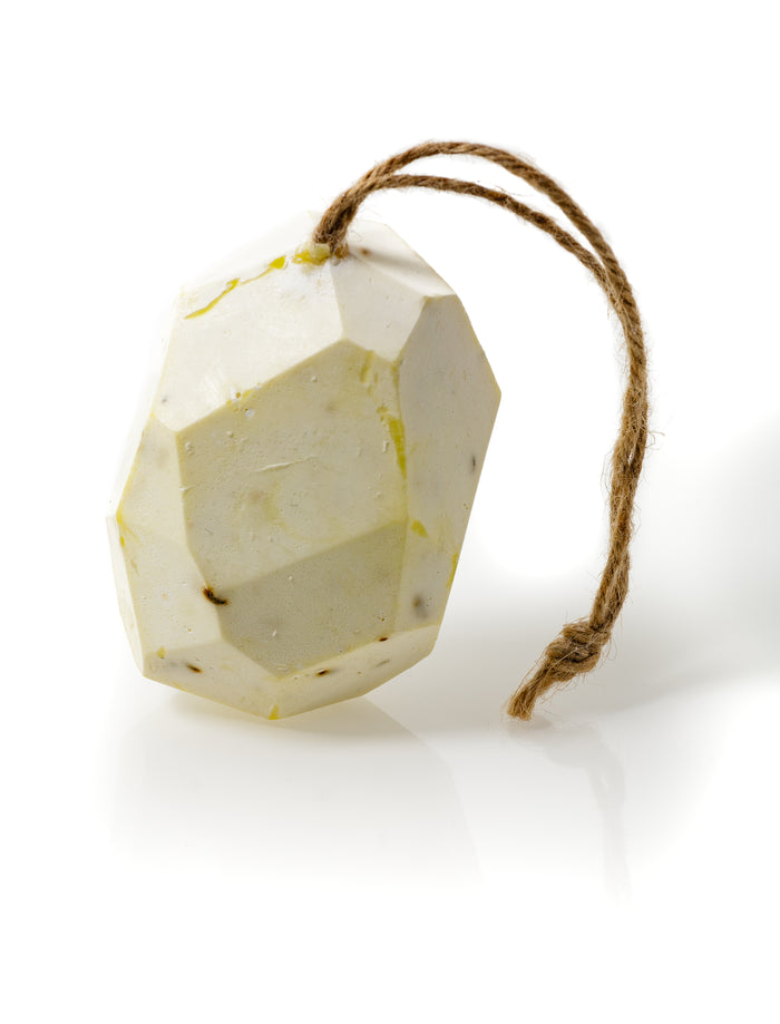 Nourishing Body Soap with Lavender & Geranium. 
