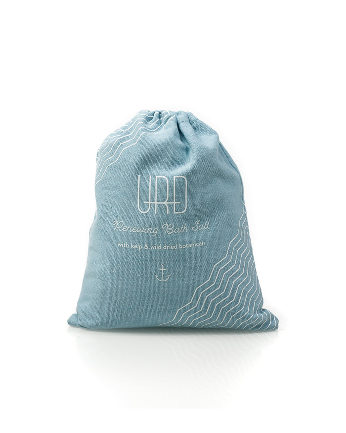 Renewing, Detox Bath Salt with Kelp & Wild Dried Botanicals. Magnesium rich &  scented with pure essential oils.