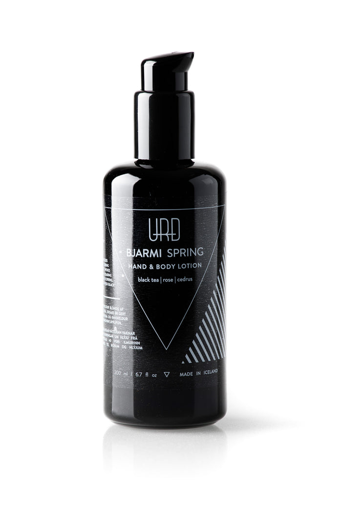 Bjarmi hand & body lotion has the viscosity of a cream, but the lightness of a lotion. The lotion conditions, moisturizes and absorbs into the skin. Made from 99% naturally derived materials and contains seasonally inspired scents.