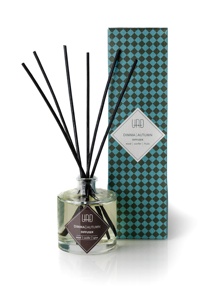URÐ´s delicate autumn diffuser will infuse your home with refreshing scent blend of wood, conifer and spicy notes, reminding you of Icelandic autumn. 