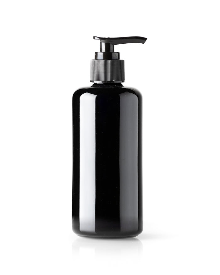 This UV protected glass bottle with pump is perfect to store your favourite liquid soap or lotion. 